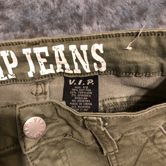 VIP Jeans - Picture 3 of 3